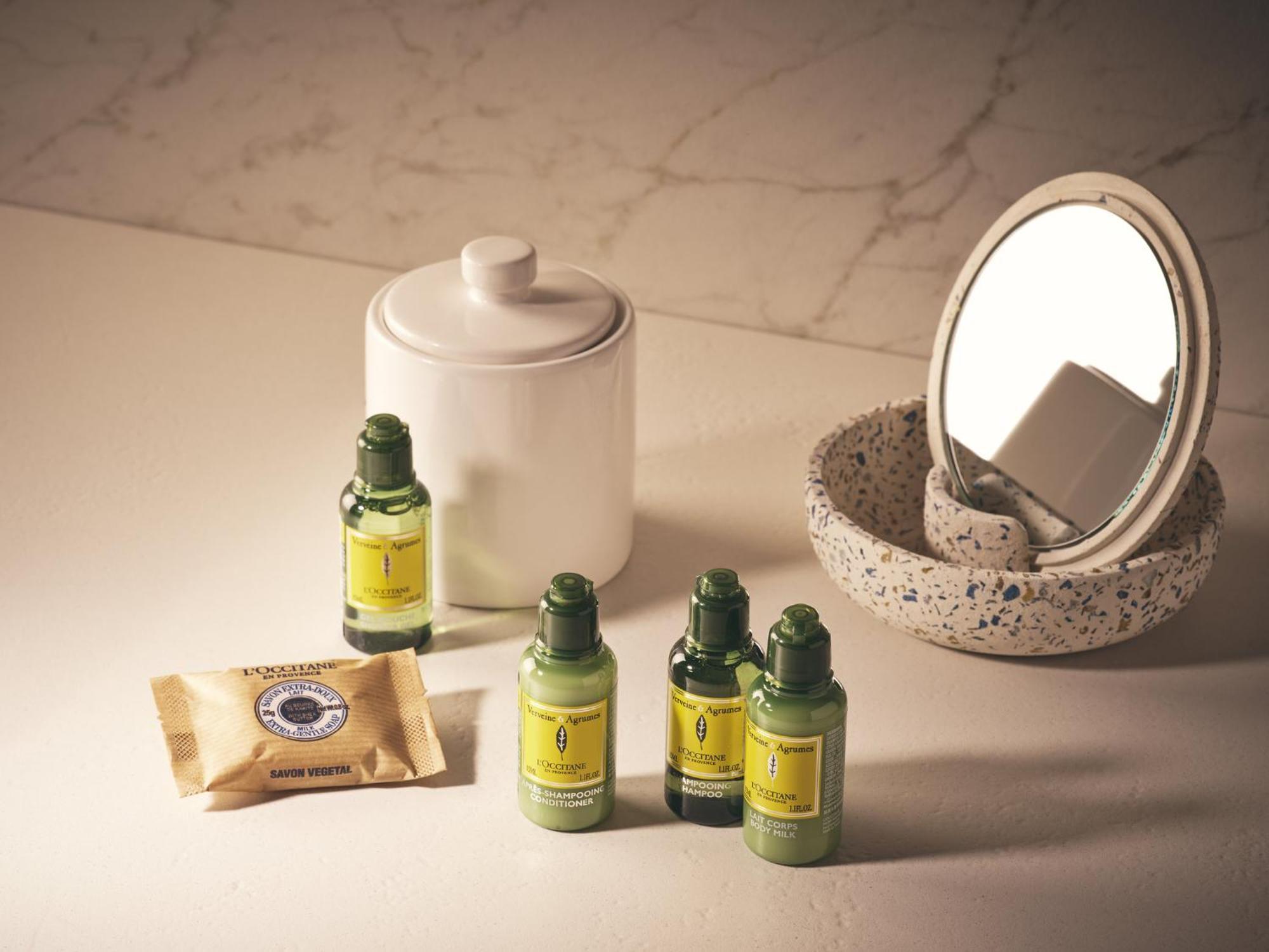 Intercontinental Seoul Coex, An Ihg Hotel Eksteriør billede A selection of toiletries